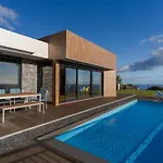 Apartment Casa Mozart Ii Sea View, Pool & Sunny Retreat *