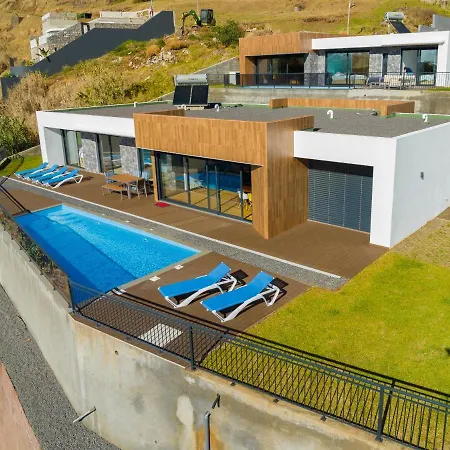 Casa Mozart Ii וילה Estreito Da Calheta