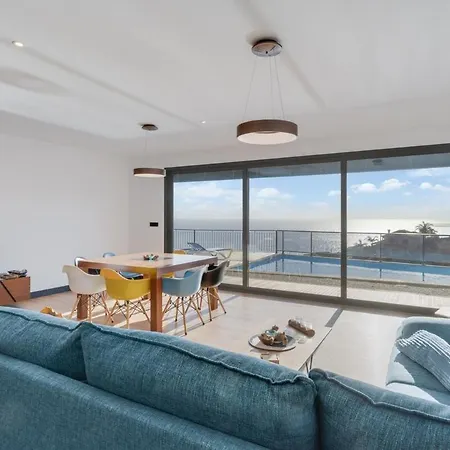Casa Mozart Ii Sea View, Pool & Sunny Retreat Apartment *