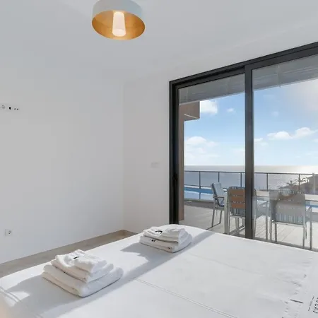 Apartment Casa Mozart Ii Sea View, Pool & Sunny Retreat Estreito Da Calheta