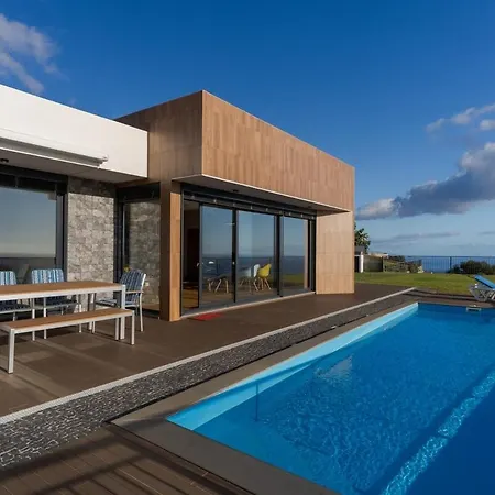 Casa Mozart Ii Sea View, Pool & Sunny Retreat Estreito Da Calheta