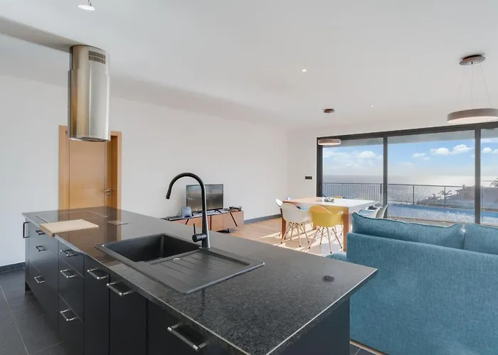 Casa Mozart Ii Estreito Da Calheta