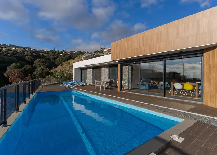 Casa Mozart Ii וילה Estreito Da Calheta